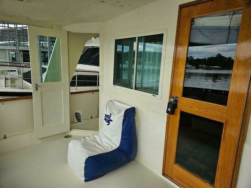 Turtle IV 58ft Hatteras Yacht For Sale