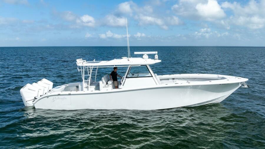 2024 Yellowfin 42 Offshore