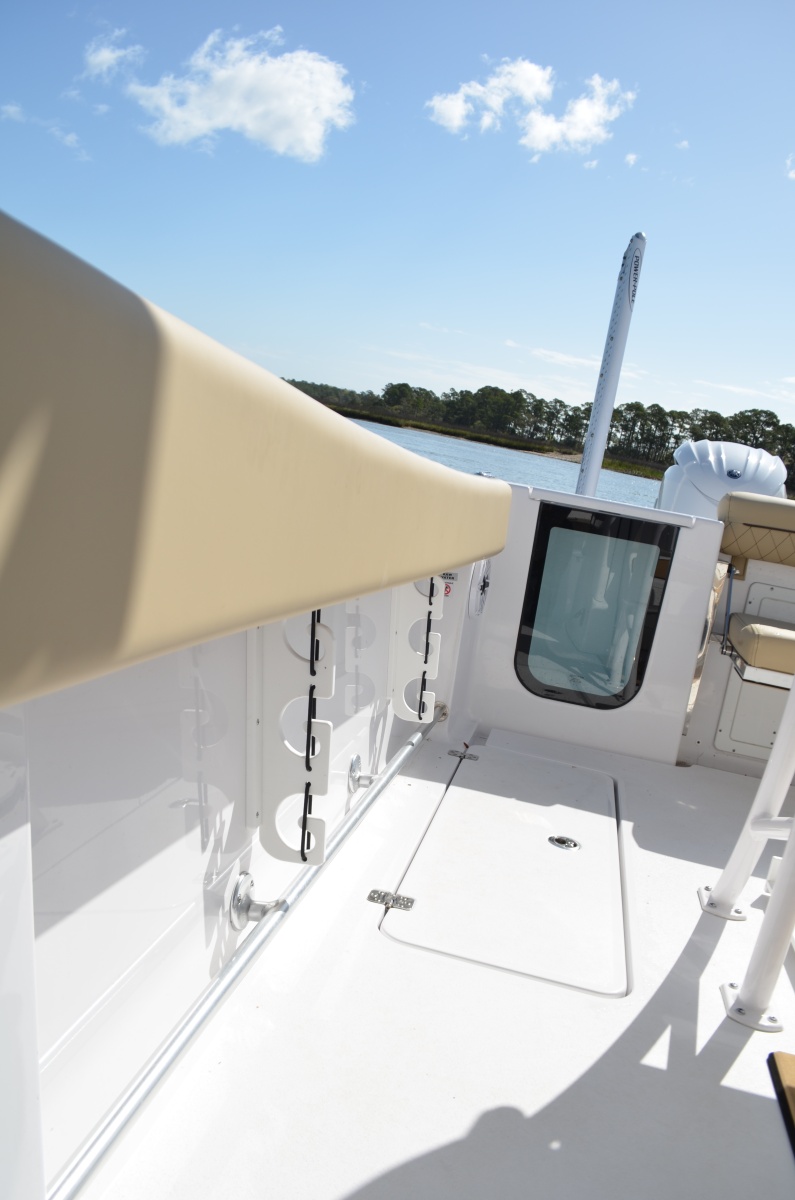 25' 2026 Sportsman 252