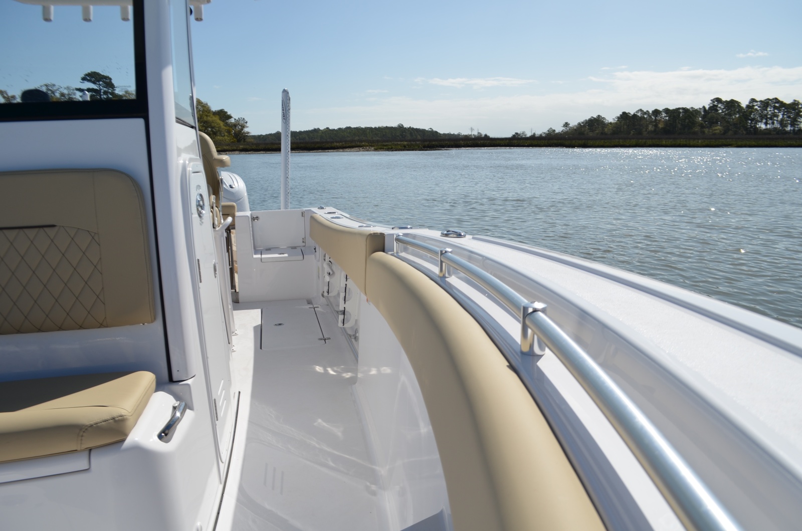 25' 2026 Sportsman 252