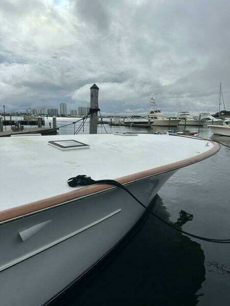 Salty Bonz 61ft Buddy Davis Yacht For Sale