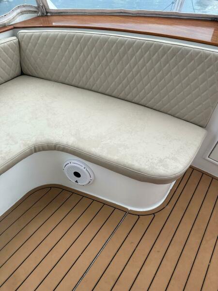 61' 2001 Buddy Davis SPORTFISH