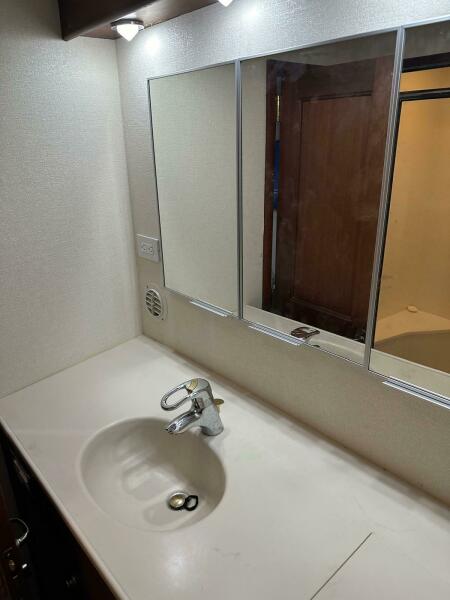 61' 2001 Buddy Davis SPORTFISH