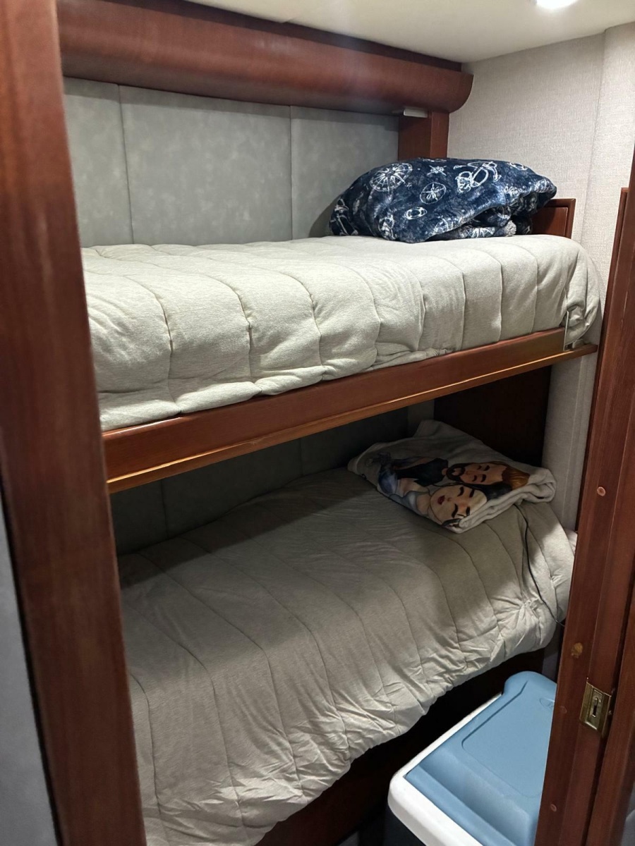 2001 Buddy Davis SPORTFISH