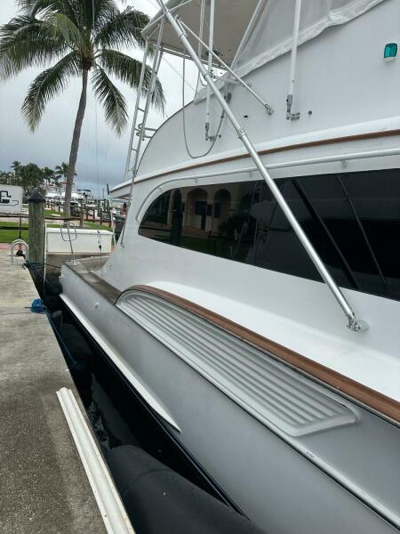 61' 2001 Buddy Davis SPORTFISH