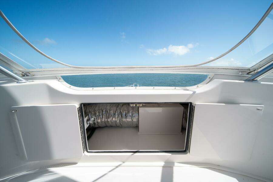WHITE PEARL 52ft Viking Yacht For Sale