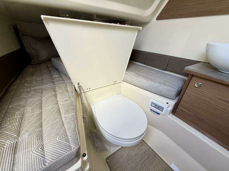 New Arrival  31ft Chris Craft Yacht For Sale