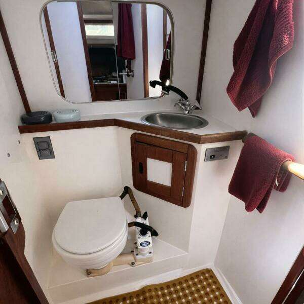 Sirena 42ft Catalina Yacht For Sale