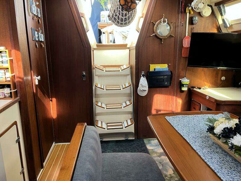 Sirena 42ft Catalina Yacht For Sale