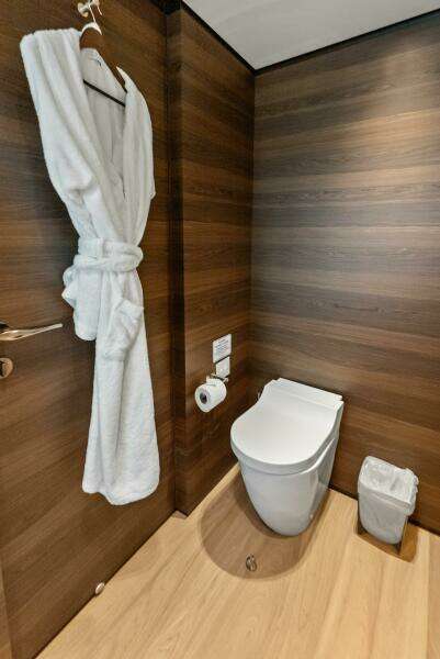 LUMPASAURUS 108ft Custom Line Yacht For Sale