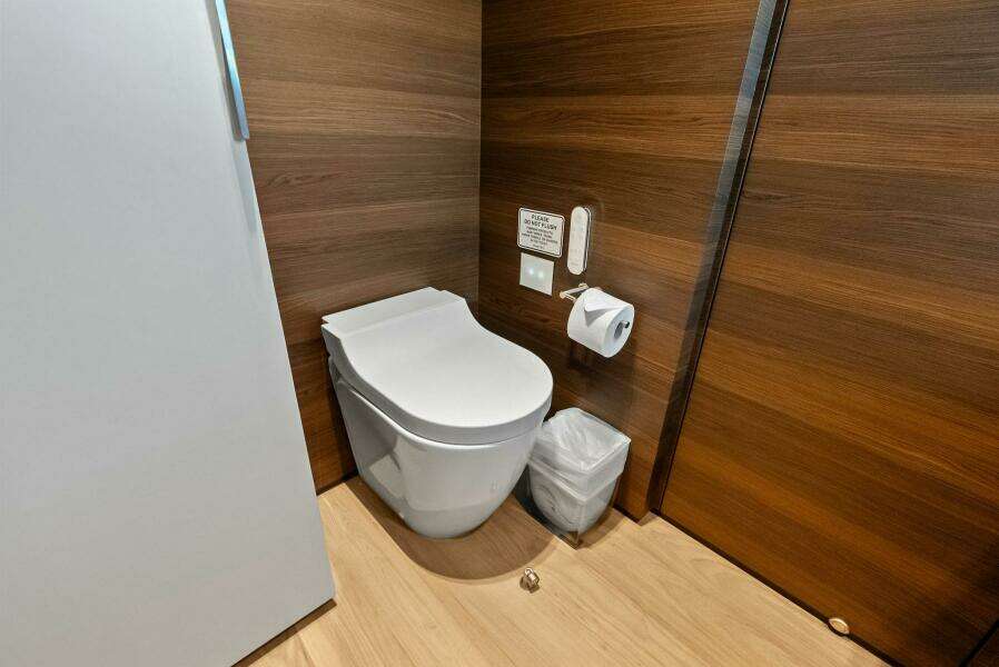 LUMPASAURUS 108ft Custom Line Yacht For Sale