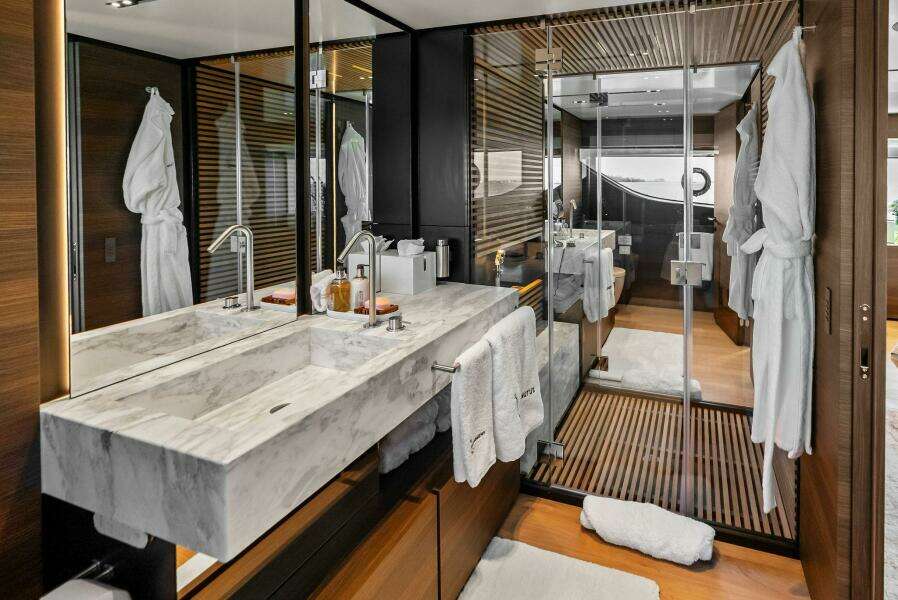 LUMPASAURUS 108ft Custom Line Yacht For Sale