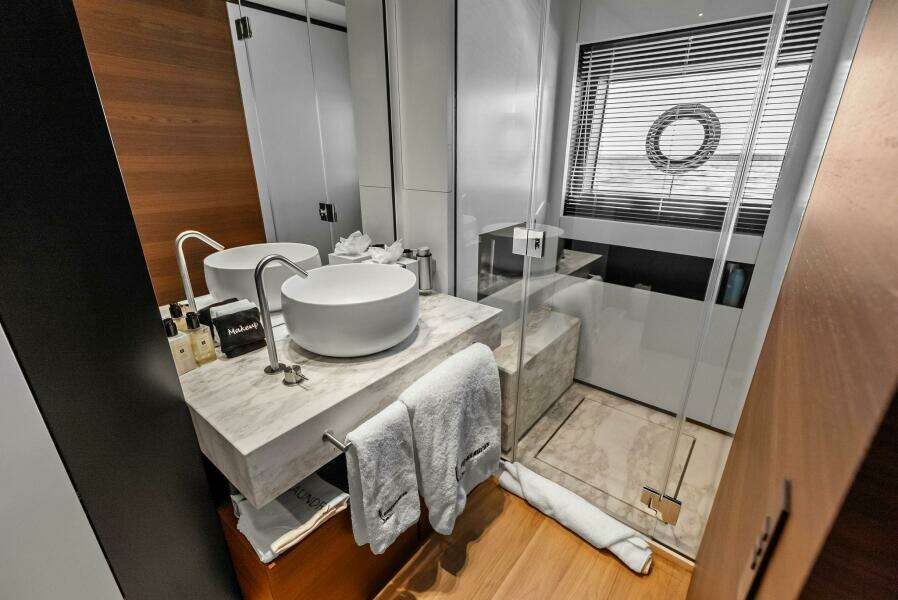 LUMPASAURUS 108ft Custom Line Yacht For Sale