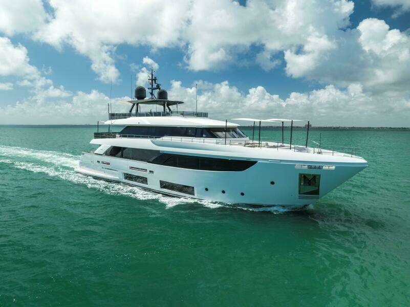 LUMPASAURUS 108ft Custom Line Yacht For Sale