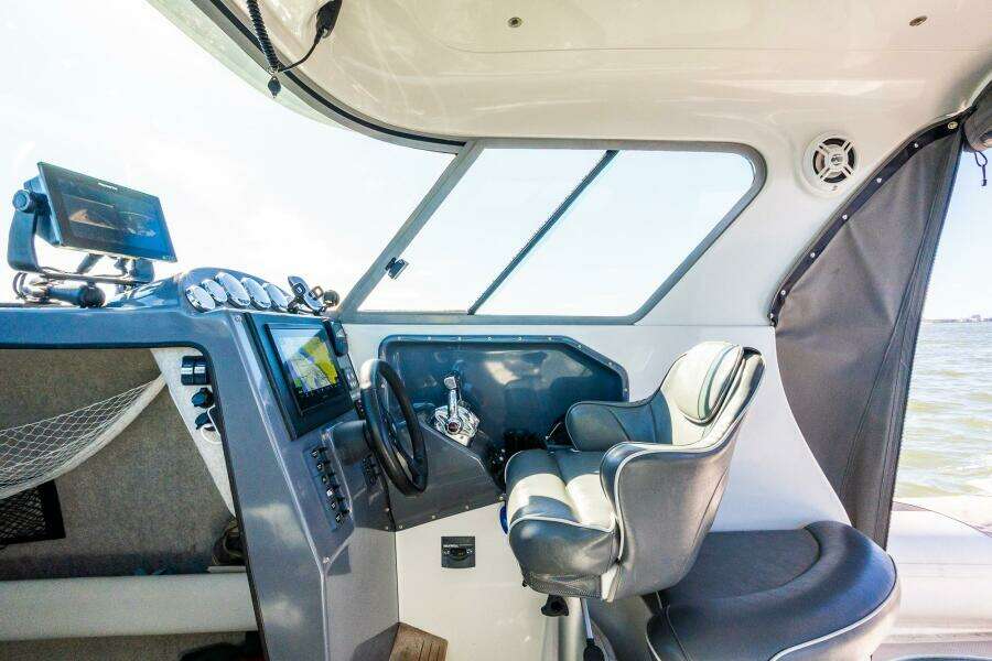 2002 Protector 410 Targa