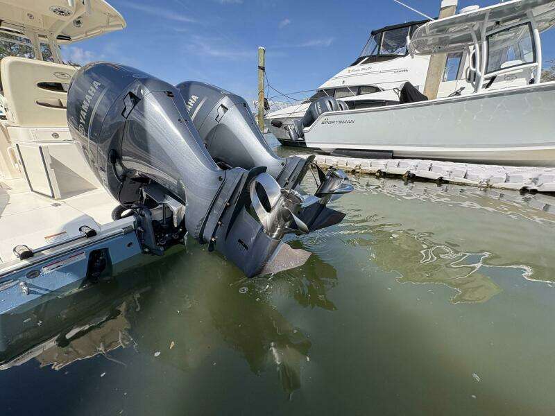 Zulu Fox 24ft Cobia Yacht For Sale