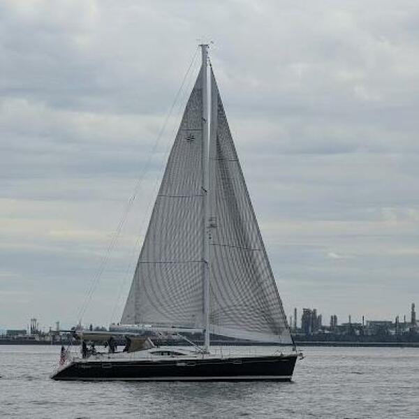 54' 2009 Jeanneau 54DS