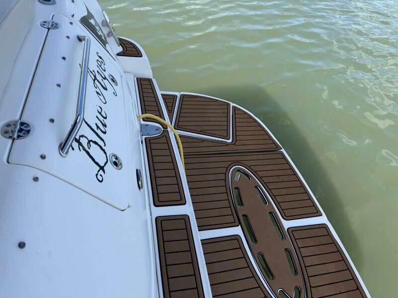 35ft Sea Ray Yacht For Sale