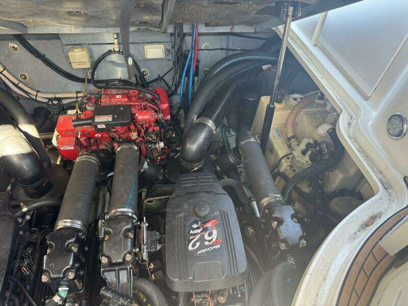 35ft Sea Ray Yacht For Sale