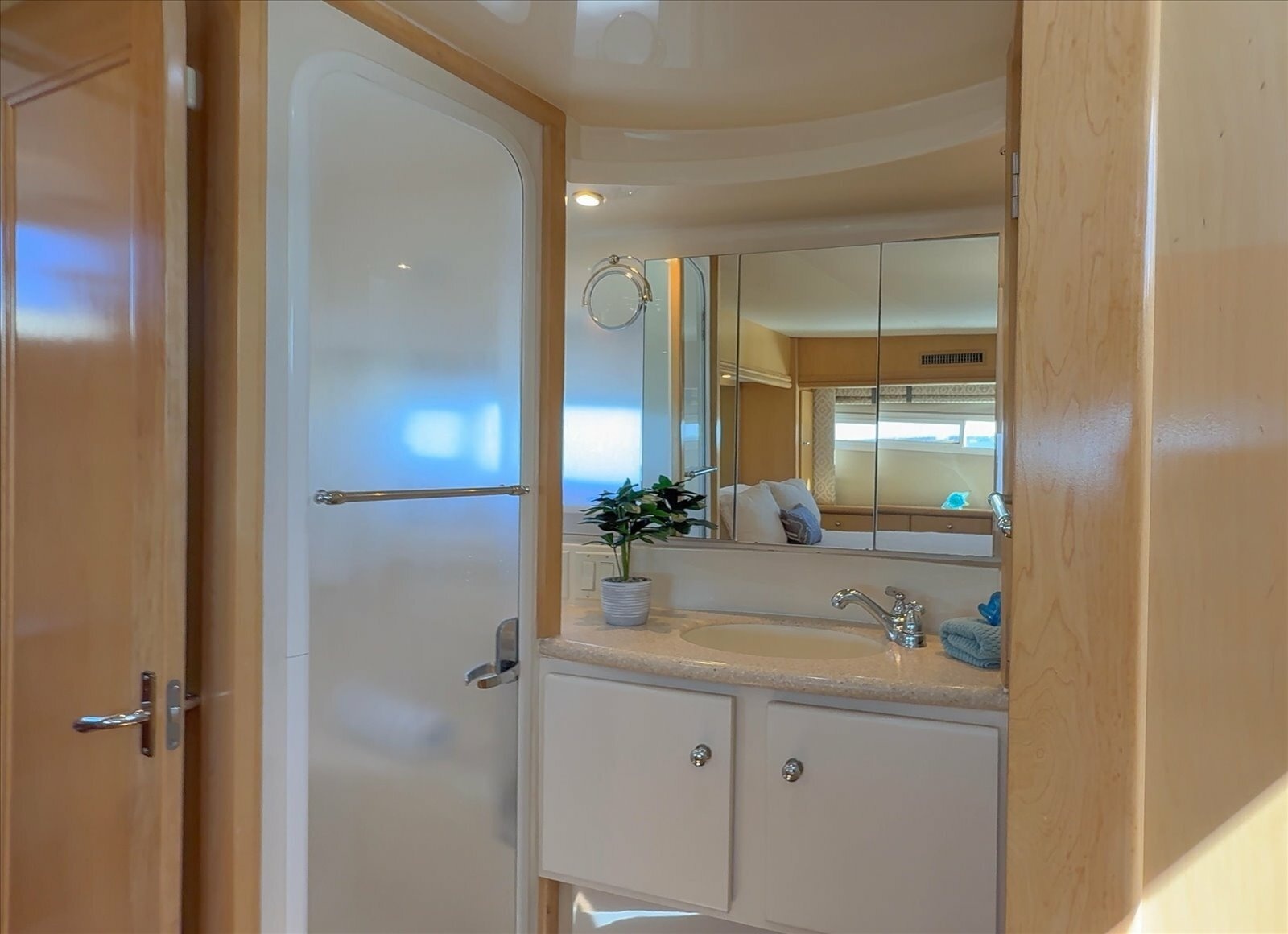 Cape San Blas Inn 45ft Carver Yacht For Sale