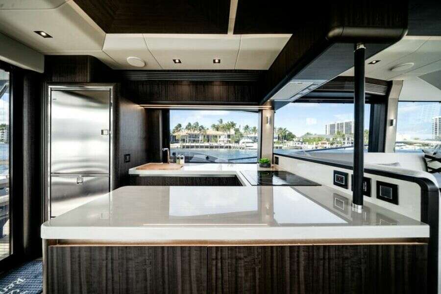 58ft Galeon Yacht For Sale