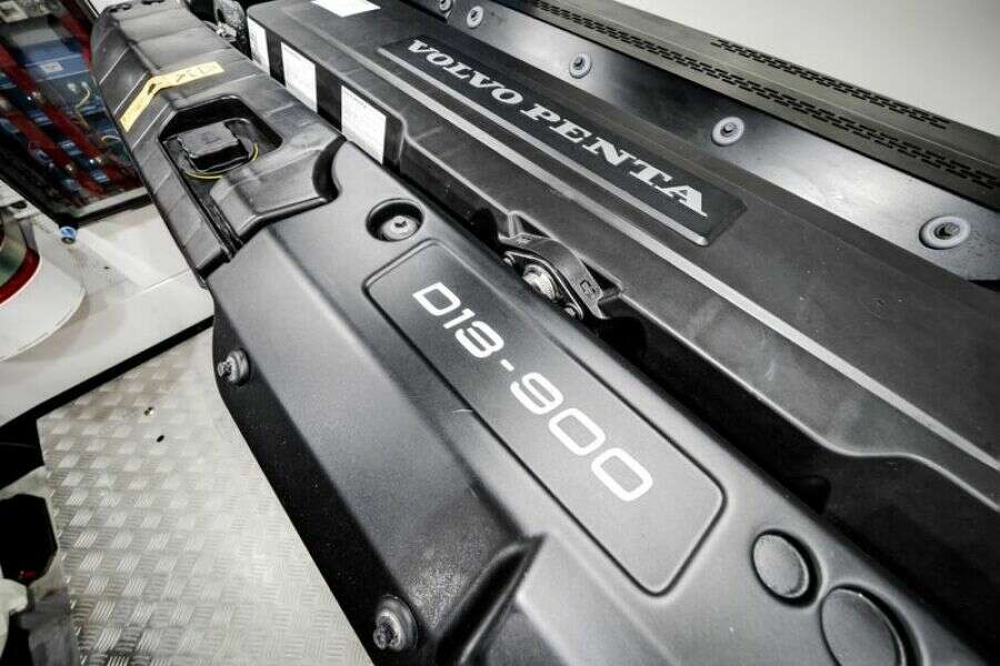 58ft Galeon Yacht For Sale