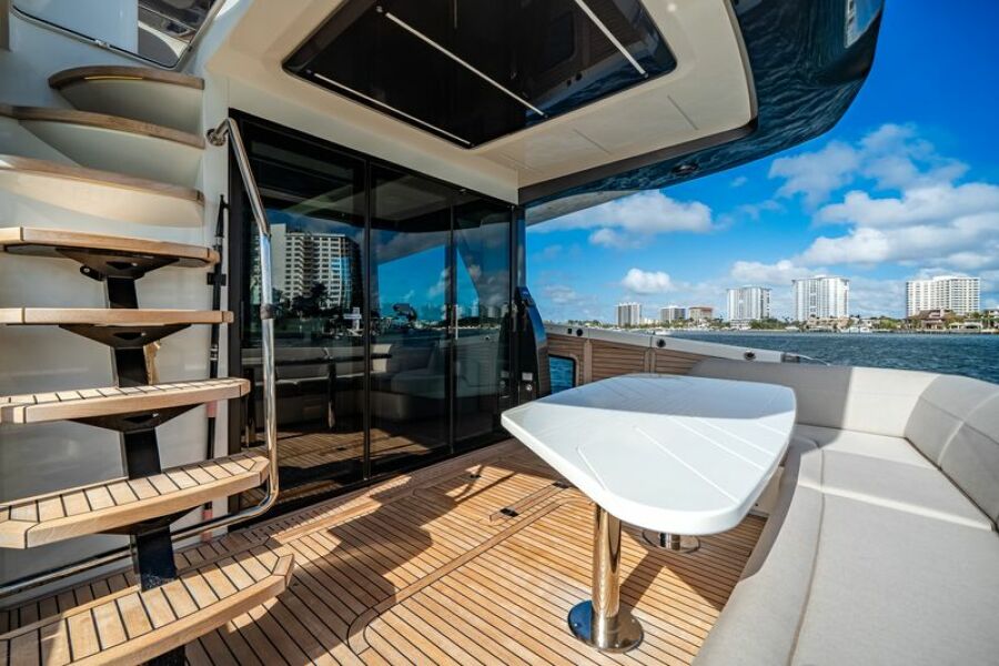 58' 2024 Galeon 560 FLY