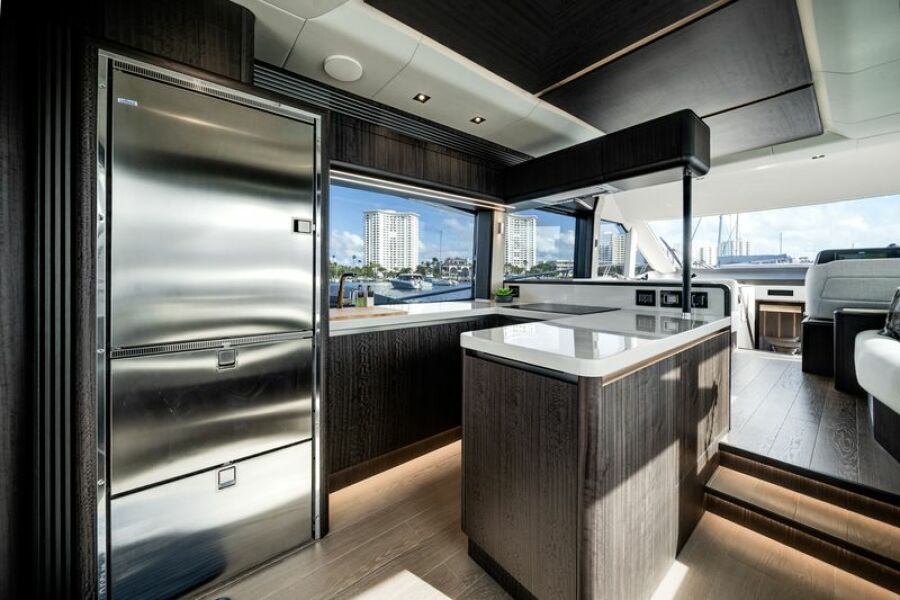 58' 2024 Galeon 560 FLY