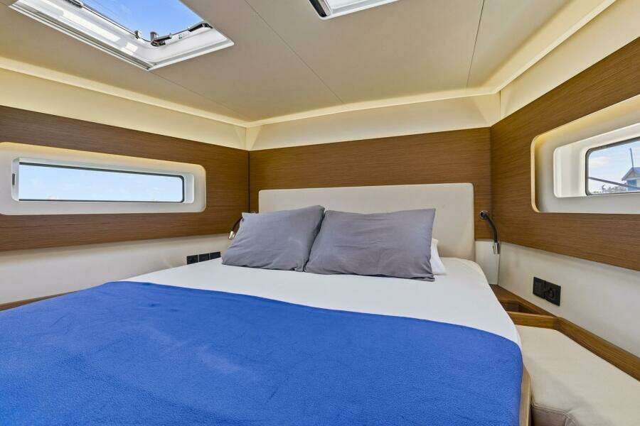 Heartbeat 54ft Beneteau Yacht For Sale