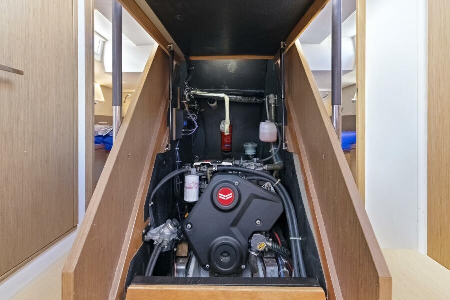 54' 2024 Beneteau Oceanis Yacht 54