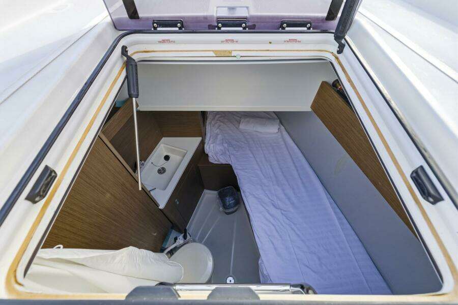 Heartbeat 54ft Beneteau Yacht For Sale