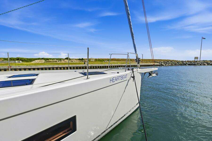 Heartbeat 54ft Beneteau Yacht For Sale
