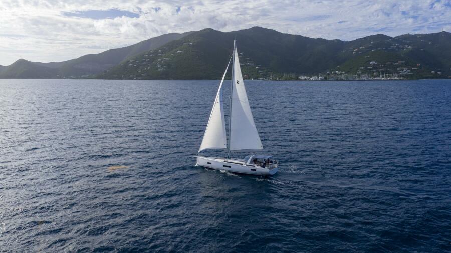 54' 2024 Beneteau Oceanis Yacht 54