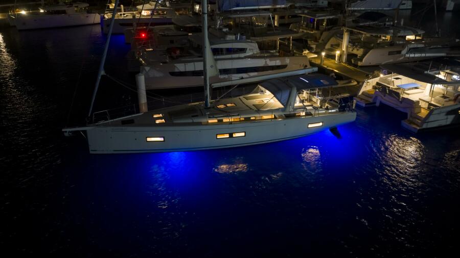 54' 2024 Beneteau Oceanis Yacht 54