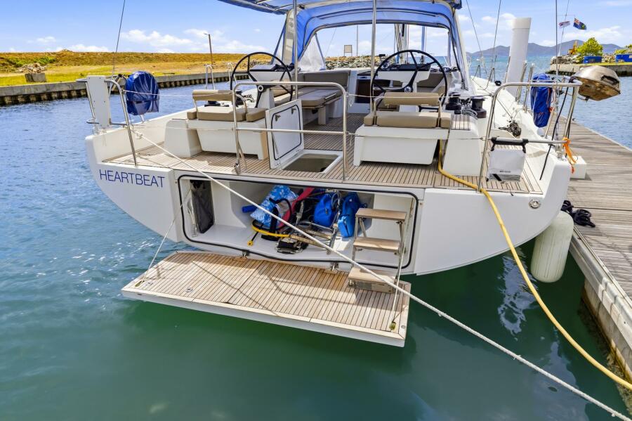 54' 2024 Beneteau Oceanis Yacht 54