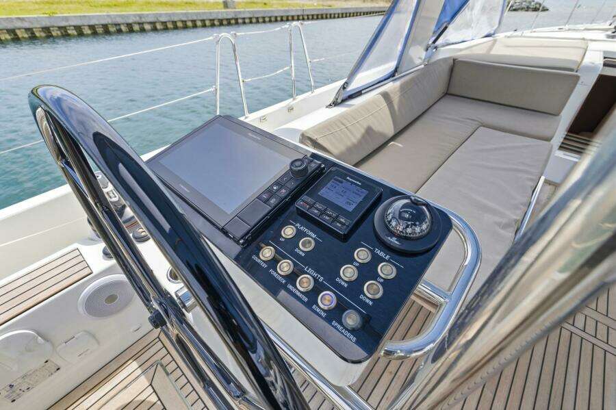 Heartbeat 54ft Beneteau Yacht For Sale