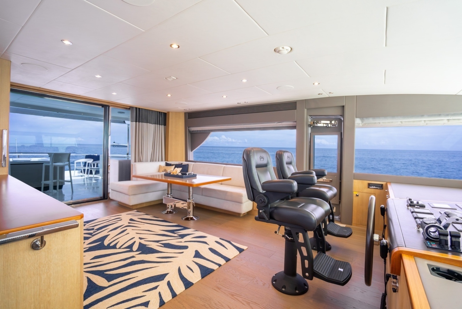 ONE MORE TIME 80ft Horizon Yacht For Sale