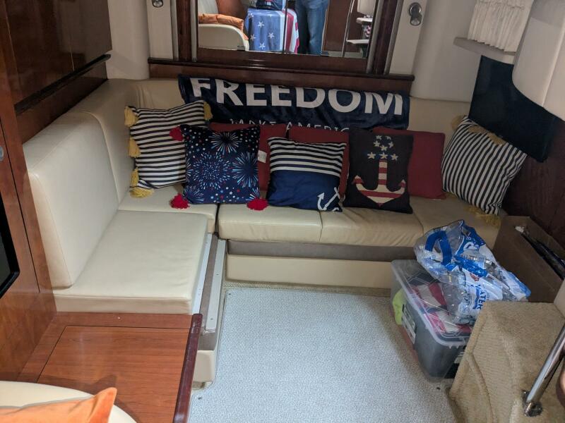 41' 2004 Sea Ray 390 Sundancer