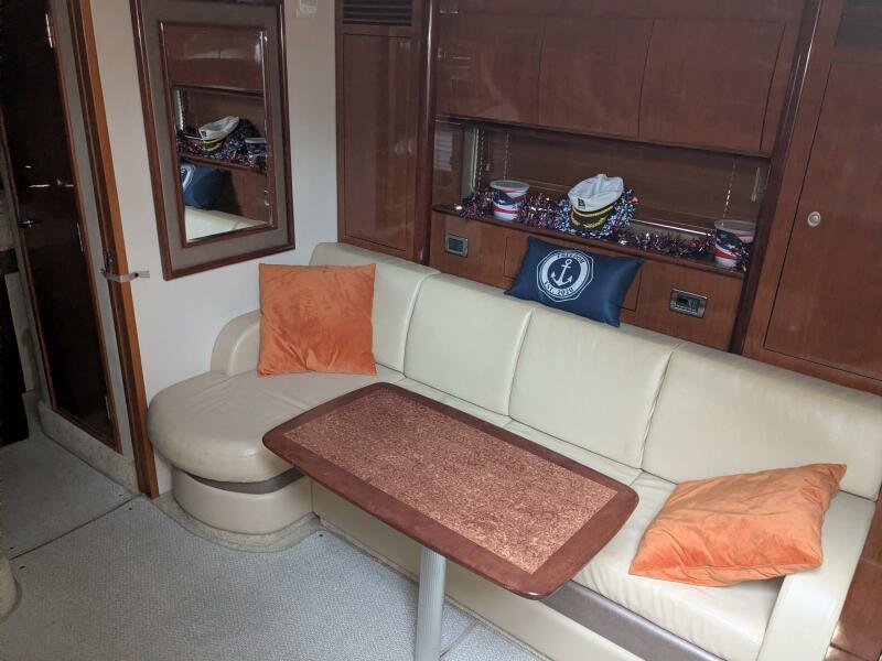 41' 2004 Sea Ray 390 Sundancer