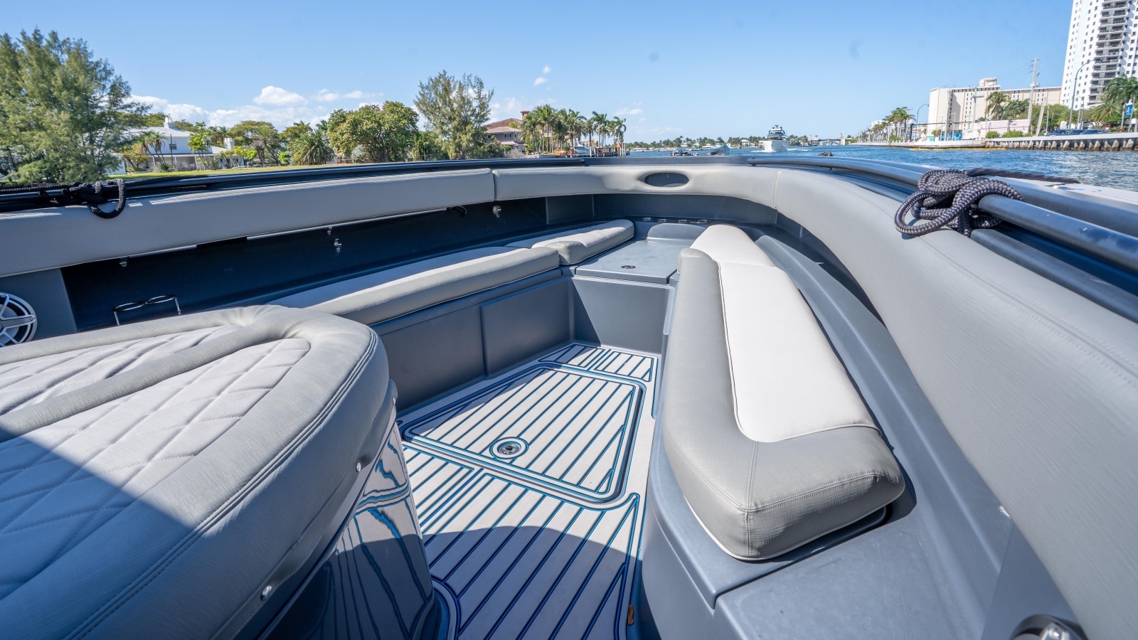 42ft Hydra Sports Yacht For Sale