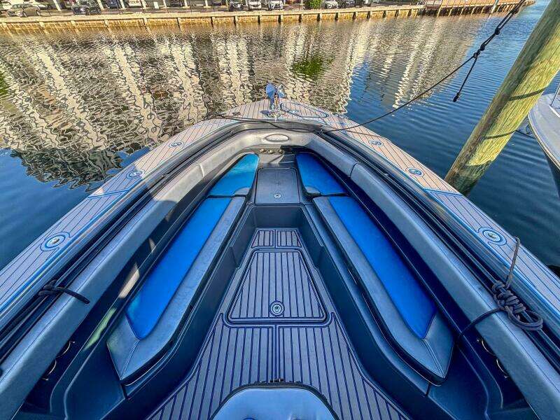 42ft Hydra Sports Yacht For Sale