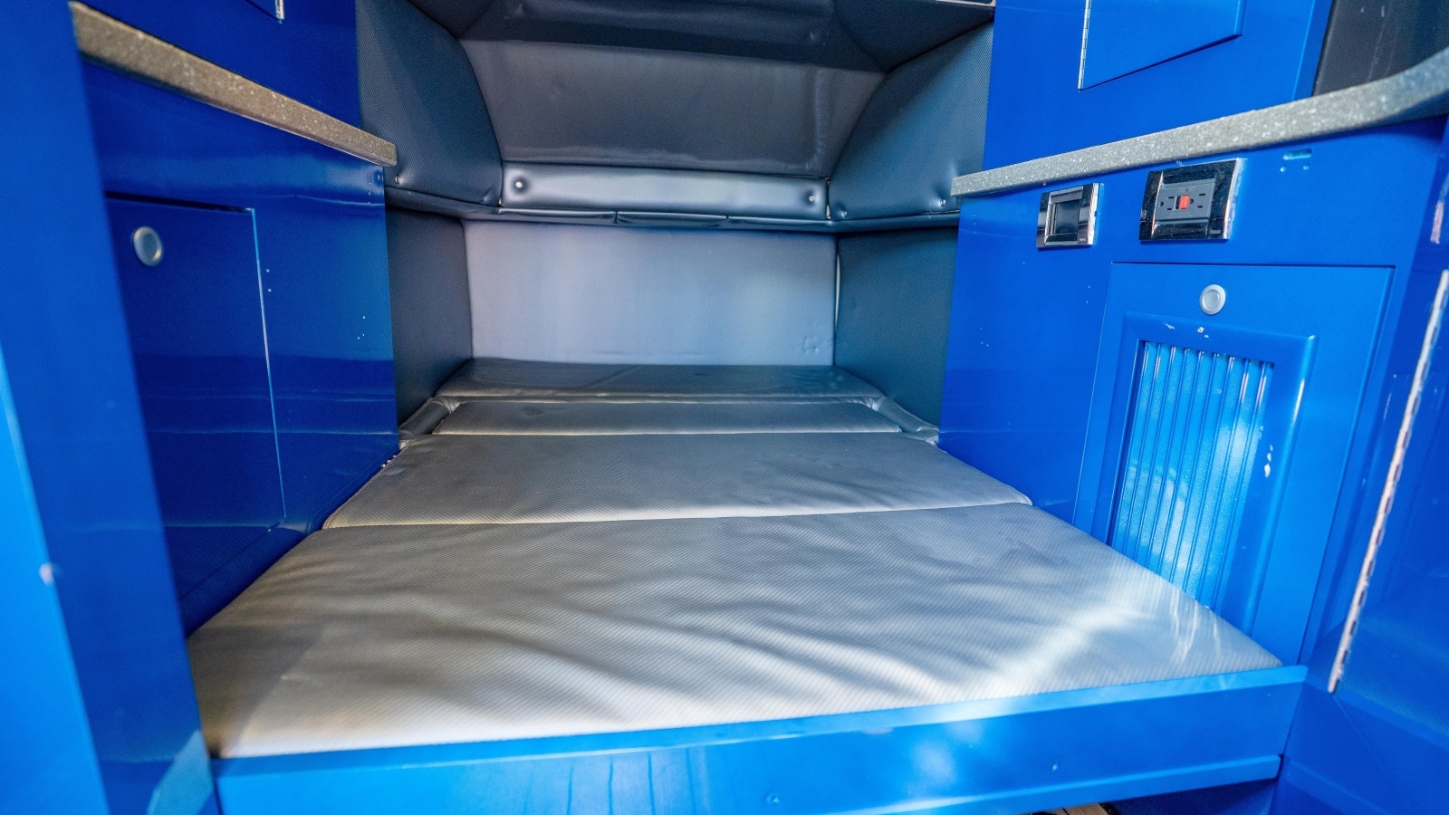 42ft Hydra Sports Yacht For Sale