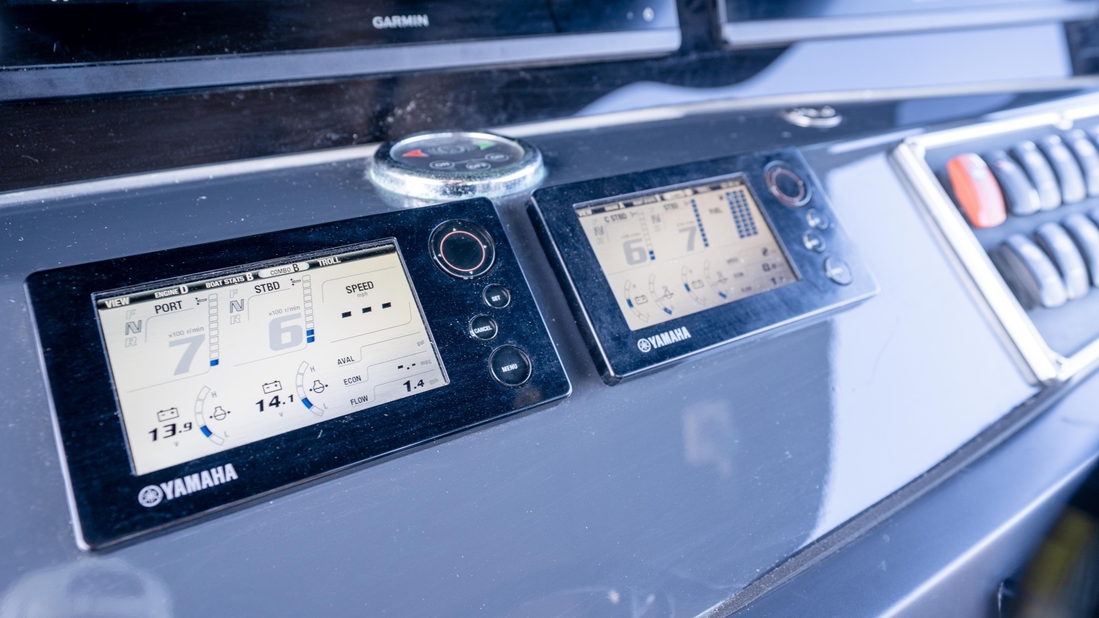 42ft Hydra Sports Yacht For Sale