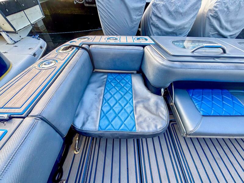 42' 2016 Hydra-Sports 4200 Siesta