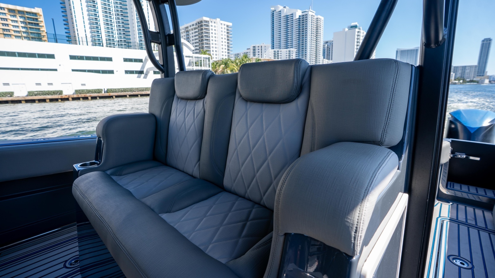 42ft Hydra Sports Yacht For Sale