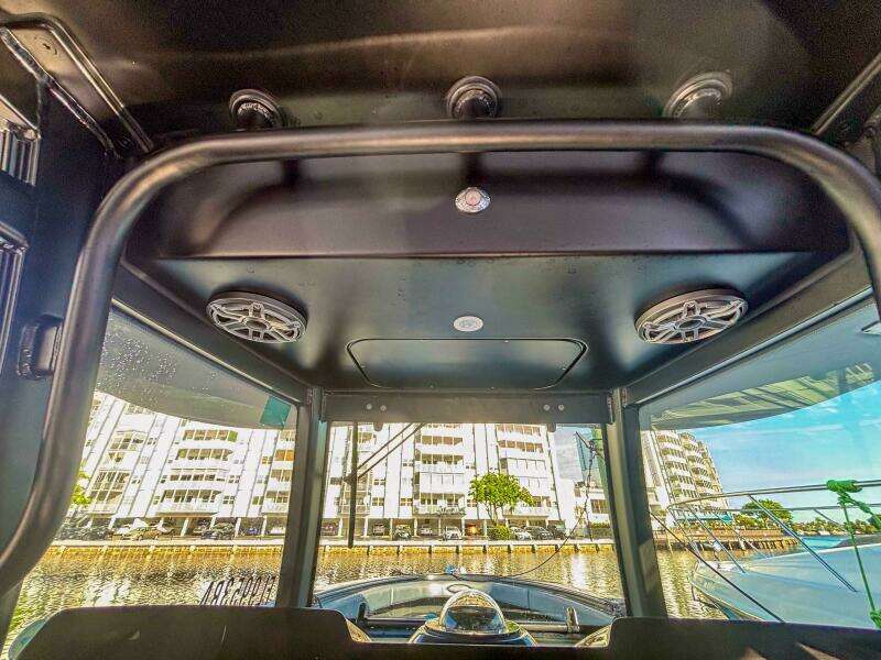 42ft Hydra Sports Yacht For Sale