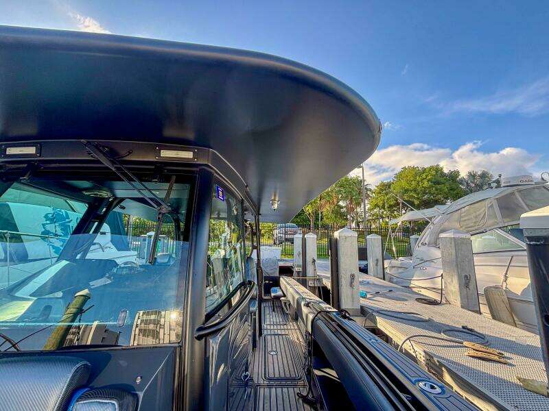 42ft Hydra Sports Yacht For Sale