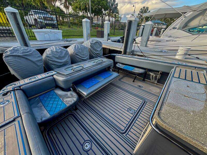 42ft Hydra Sports Yacht For Sale