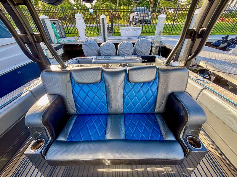 42' 2016 Hydra-Sports 4200 Siesta