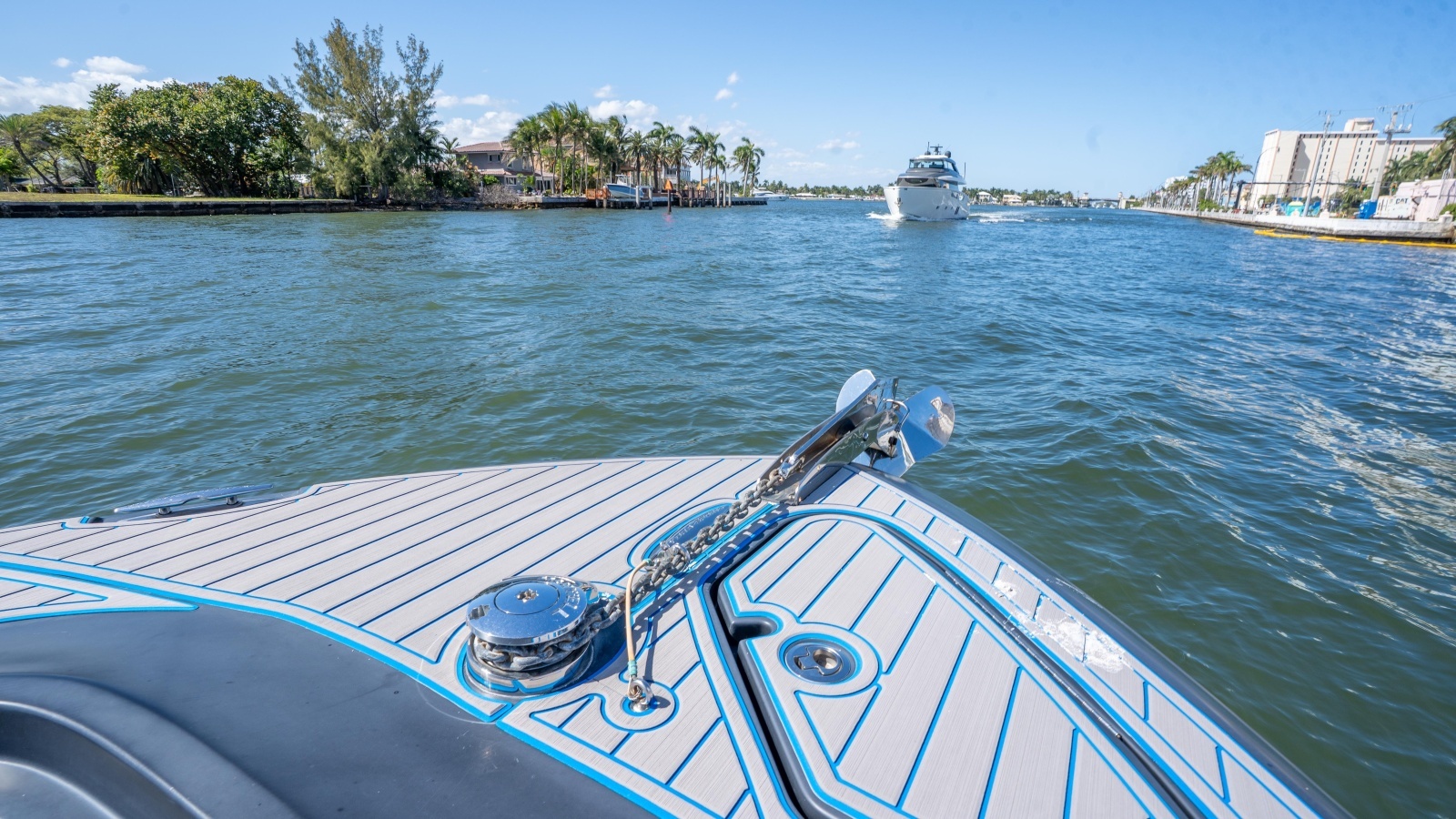 42ft Hydra Sports Yacht For Sale